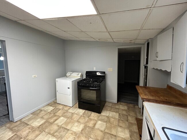 Photo - 12 S Virginia Ave