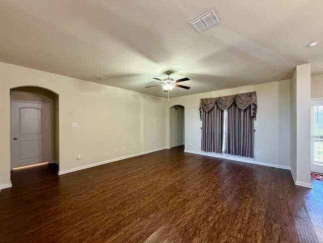 Photo - 4BR / 2BA House For Lease in Park Meadows | Midway ISD