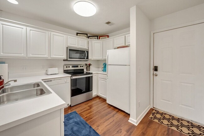 Photo - 598 Blue Stem Dr Unit ID1253408P