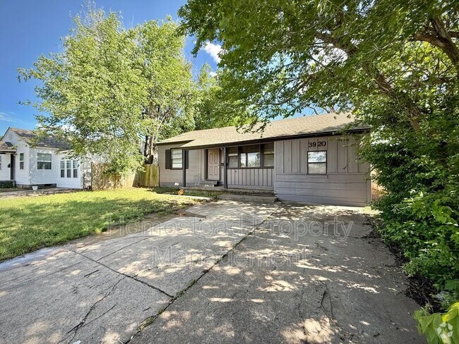 Building Photo - 3920 Thomas Ave Rental