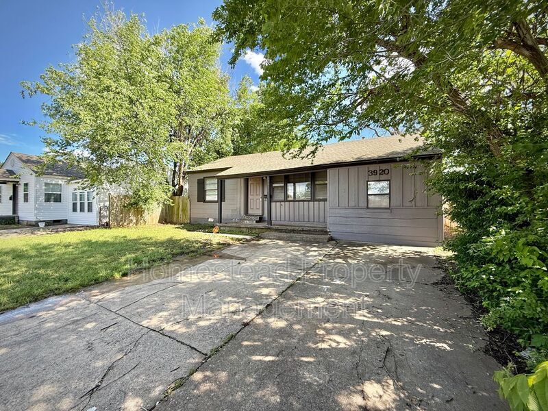 Photo - 3920 Thomas Ave