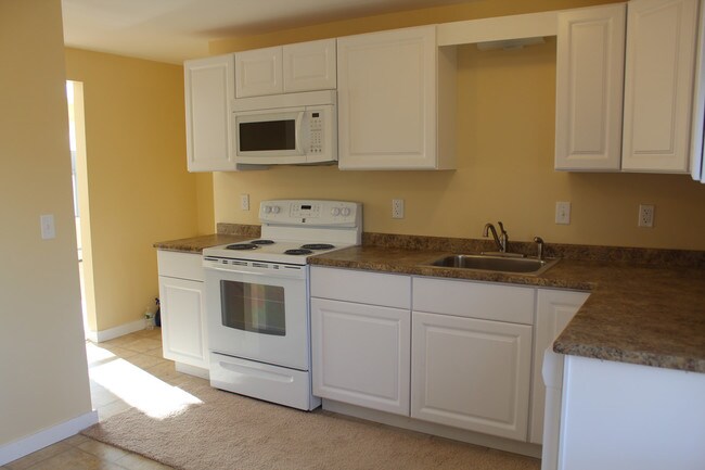 Photo - 167 Elm St Unit 2