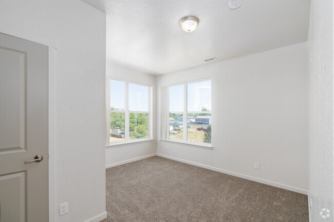 2BR, 2BR - 1010SF - Bedroom