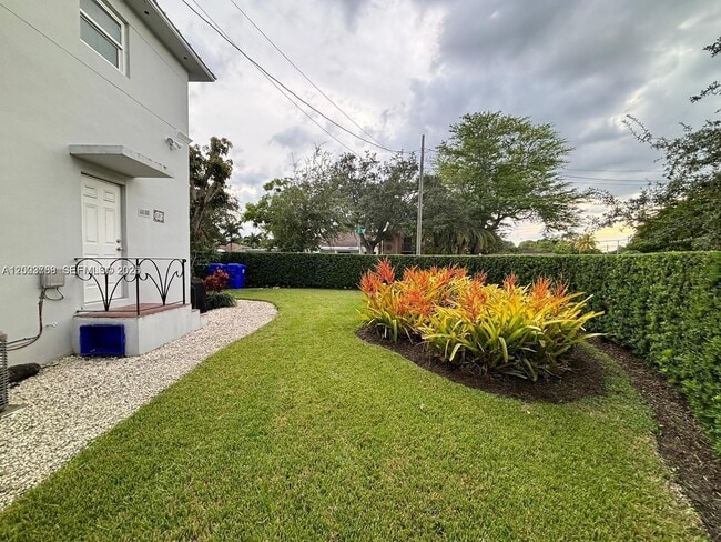 Photo - 685 SW 19th Rd Unidad A