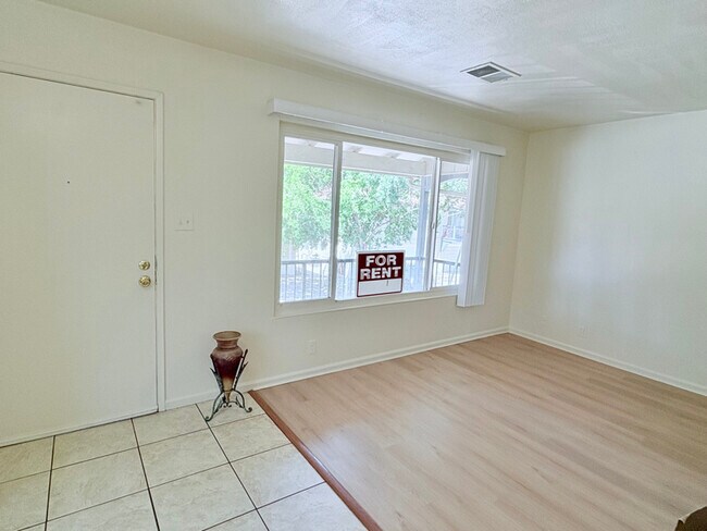 Photo - 2304 L St Unidad 4 Rental