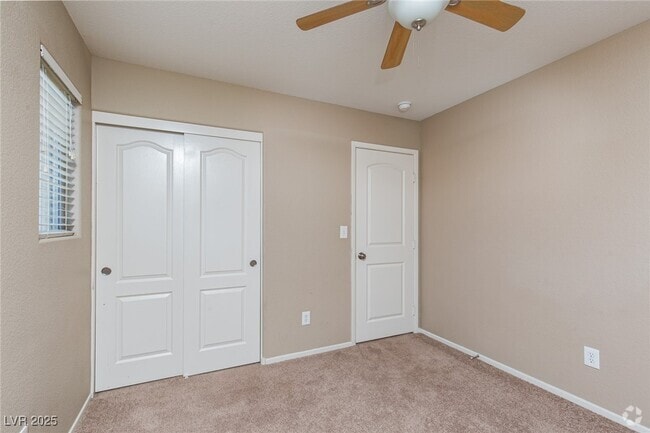 Building Photo - 11631 Giles St Rental