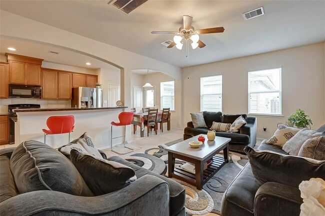 Photo - 7215 Pavilion Dr