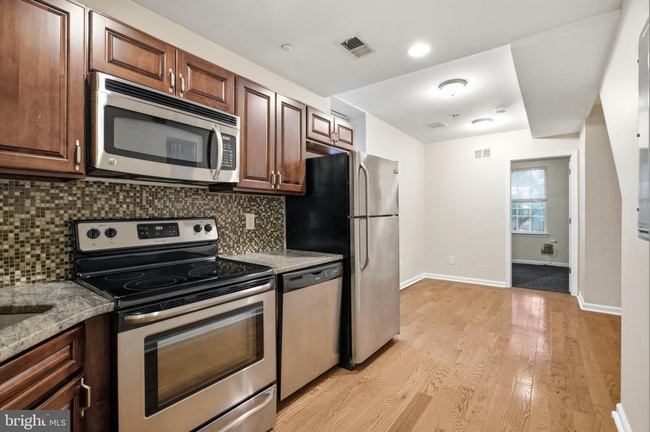 Photo - 2238 N Park Ave Unit B