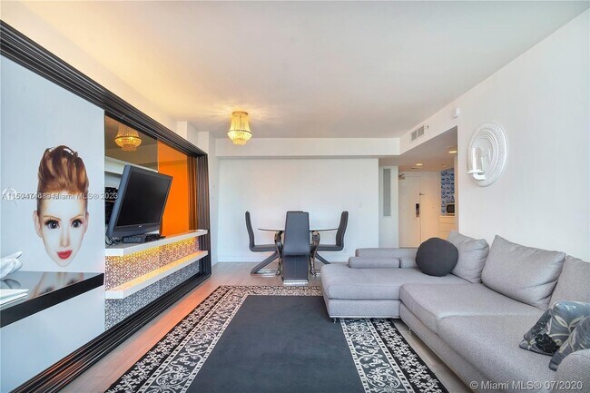 Photo - 1100 West Ave Unidad 1427