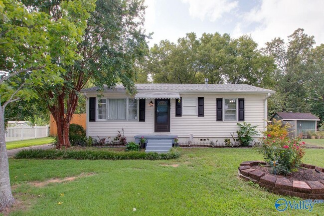 Photo - 1702 Truman Dr NE Casa