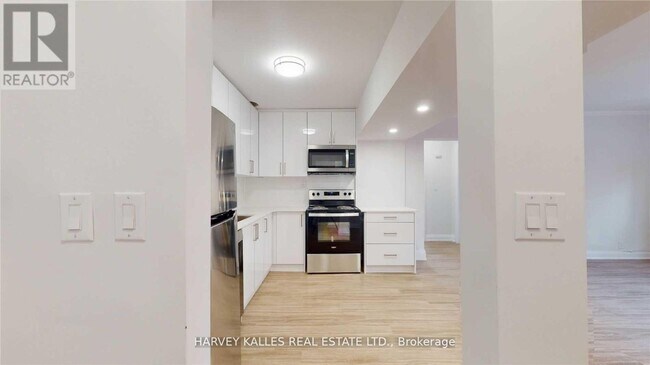 Photo - 316 Lonsdale Rd