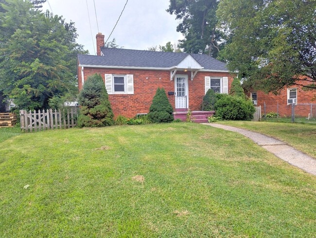 Photo - 506 Manassas Ave