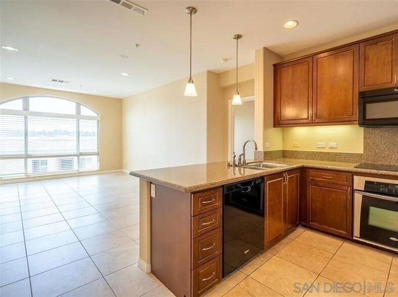 Photo - 3887 Pell Pl Unidad 415