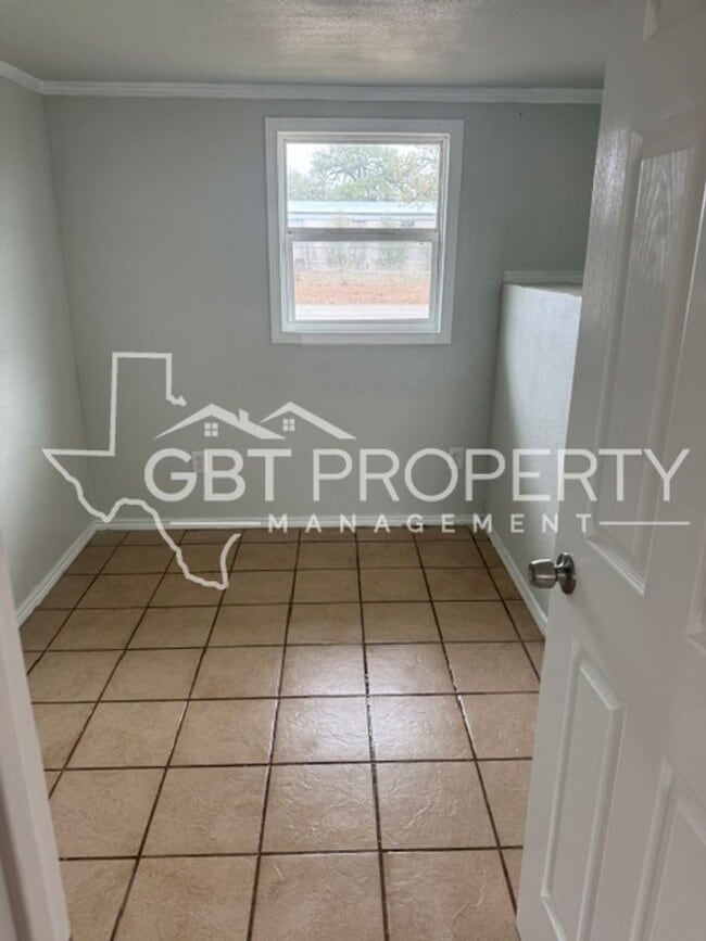 Photo - Rent Ready