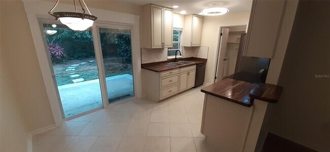 Photo - 1429 Lake Highland Dr