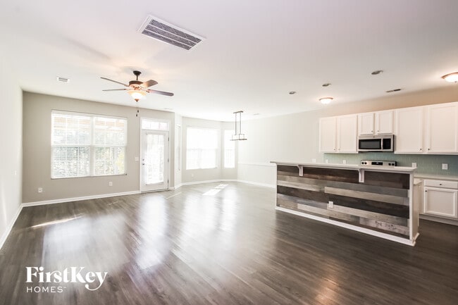 Photo - 9006 Cat Tail Pond Rd