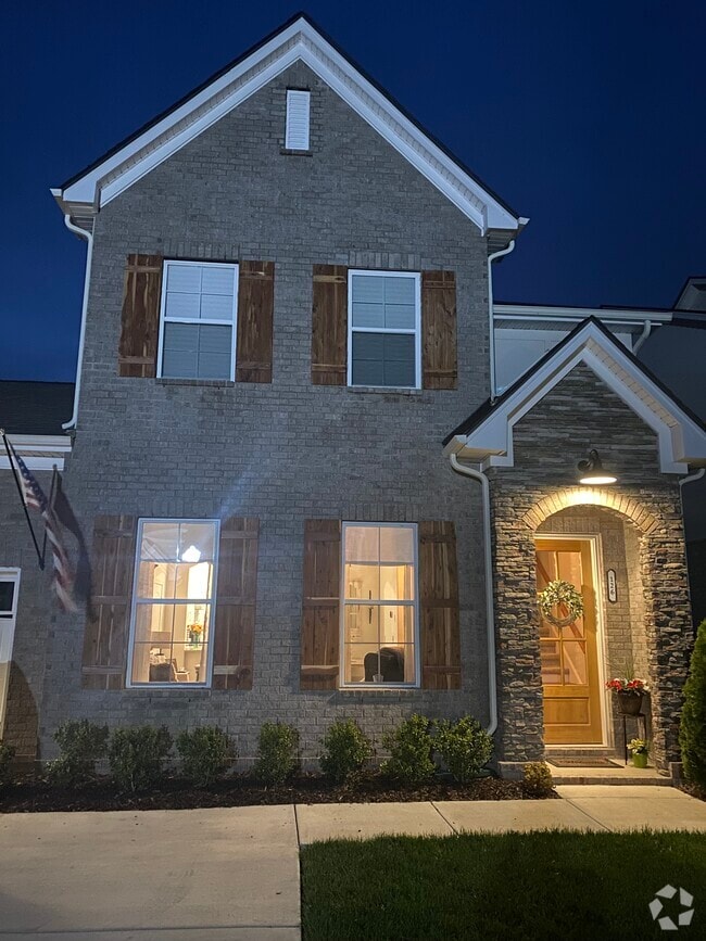 Building Photo - 126 Bellagio Villas Dr Rental