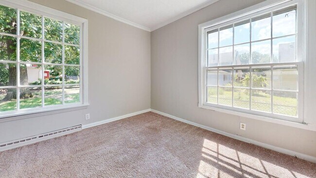 Photo - Beautiful 3 Bedroom 2 bathroom - Single Family Home