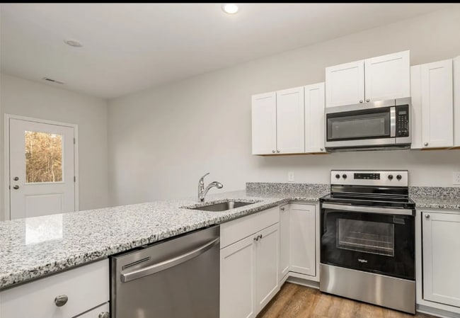 Photo - 2870-2874 Fay Jones Rd Unit 2870 Fay Jones Rd