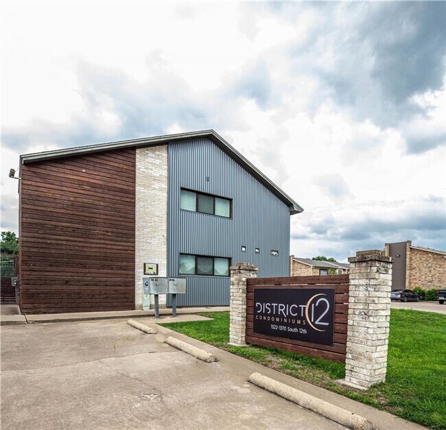 Updated 2/2 Condo Near Baylor! - Updated 2/2 Condo Near Baylor!