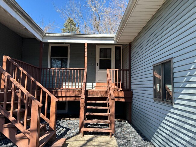 Photo - 2243 Saginaw Rd SE