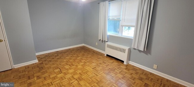 Photo - 307 E Clarkson Ave Unit 1ST FLOOR