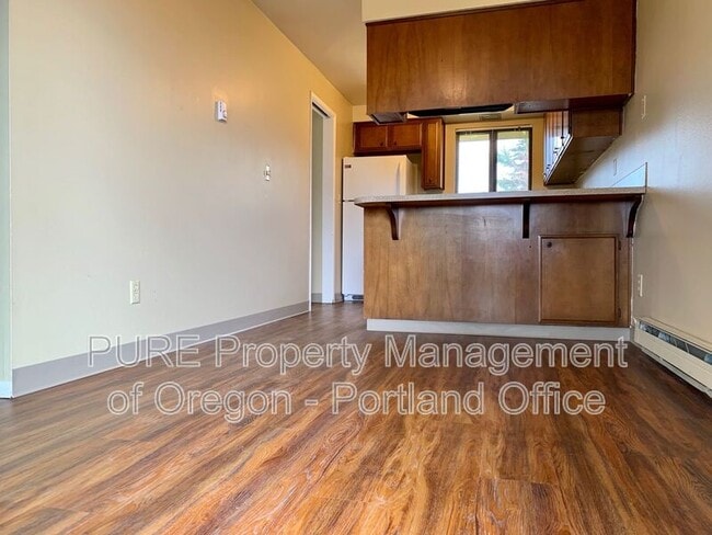 Photo - 2143 SW Townsend Ct