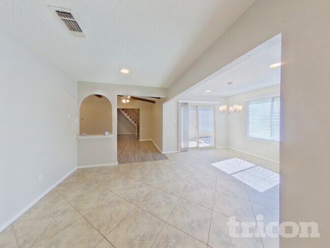 Photo - 5108 Bonneville Dr