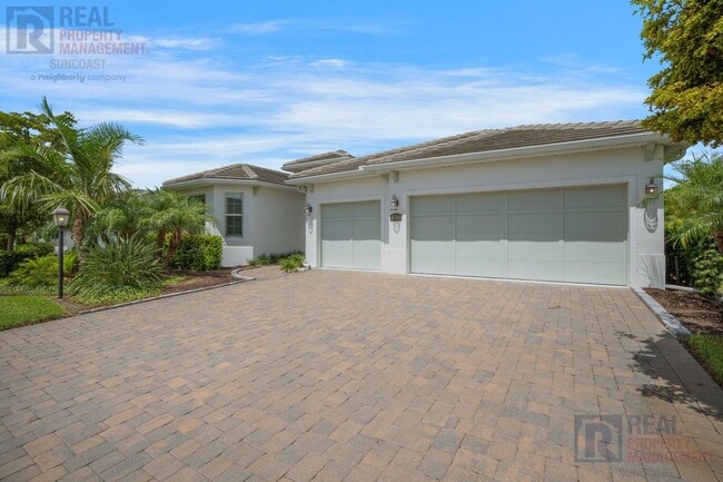 Building Photo - 7745 Sandhill Lake Dr Rental