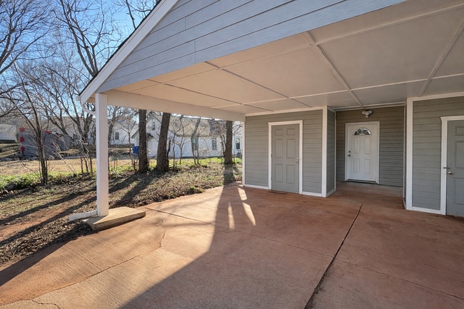 Photo - 508 E Grant Ave