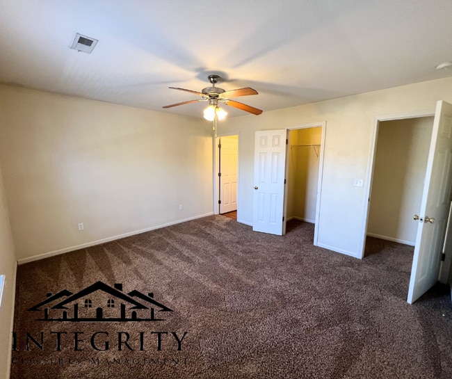 Photo - 21049 Harbor Ln Unit B
