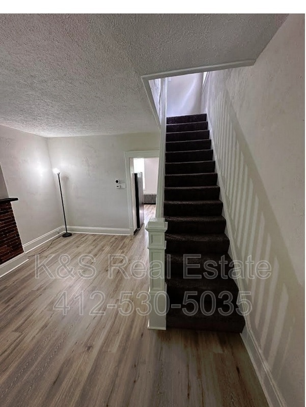 Photo - 113 Redlyn St