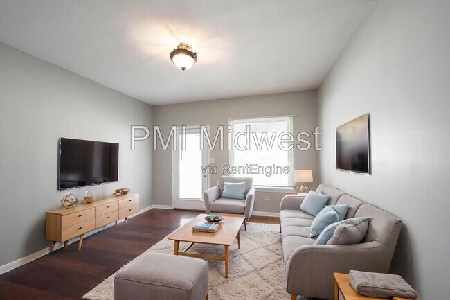 Photo - 437 Fulton St