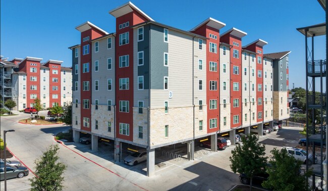 Building Photo - 2401 E Oltorf St Unit #2401