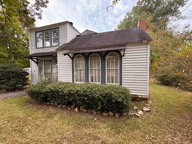 Building Photo - 3 Bedrooms, 1 Bathroom - West Rome House