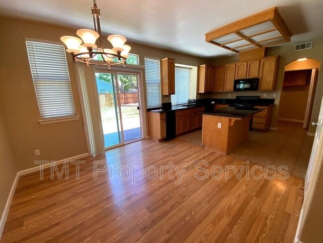 Photo - 8823 Ocean Breeze Ct