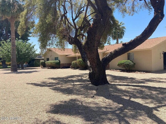 Building Photo - 6839 E Montecito Ave Rental