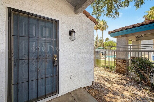 Photo - 280 S Elizabeth Way
