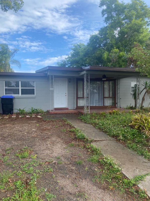 Photo - 2827 Riddle Dr