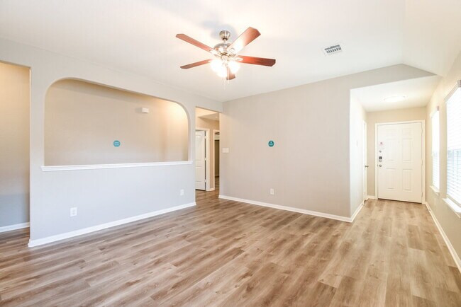 Photo - 10339 Spruce Villa Trce