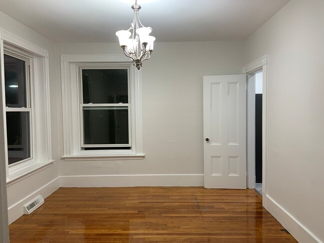 Dinning room - 91 Walnut St Unit 1