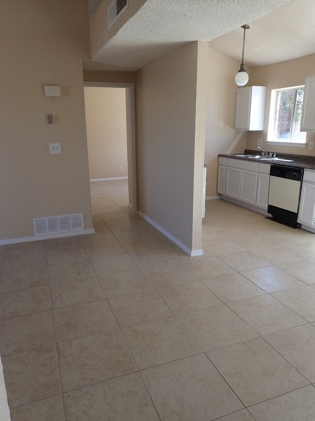 Photo - 11500 Bob Mitchell Dr