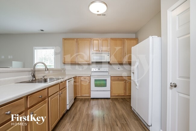 Photo - 4000 Black Gum Pl