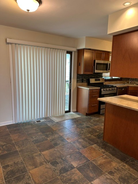 Kitchen - 105 Garfield Ave Unit Garfield