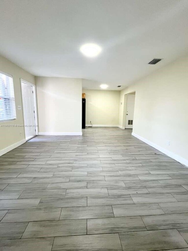 Photo - 6200 Dewey St Unit 1