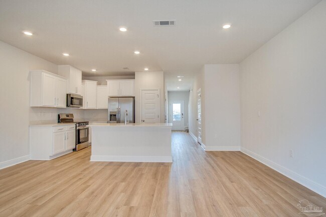 Photo - 2495 Cliff Hollow Cir