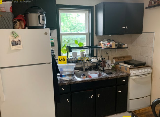 Photo - 178 Brighton Ave Unidad 10