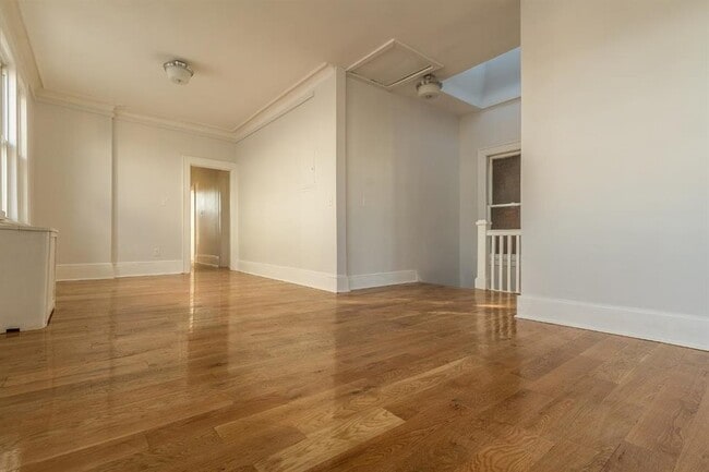 Photo - 7 Spruce St Unit 2