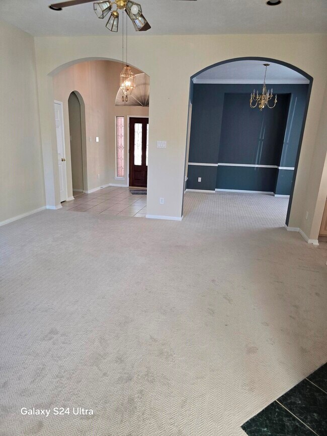 Photo - 2727 Gregway Ln