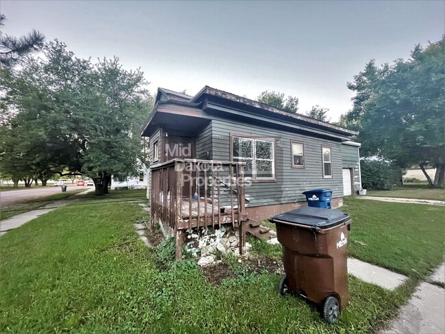 Photo - 901 N Wisconsin St Unit 901 (House)
